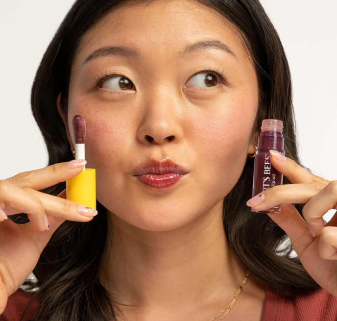 Burt's Bees Plum Twilight Lip Oil with Jojoba Oil 0.5 oz.